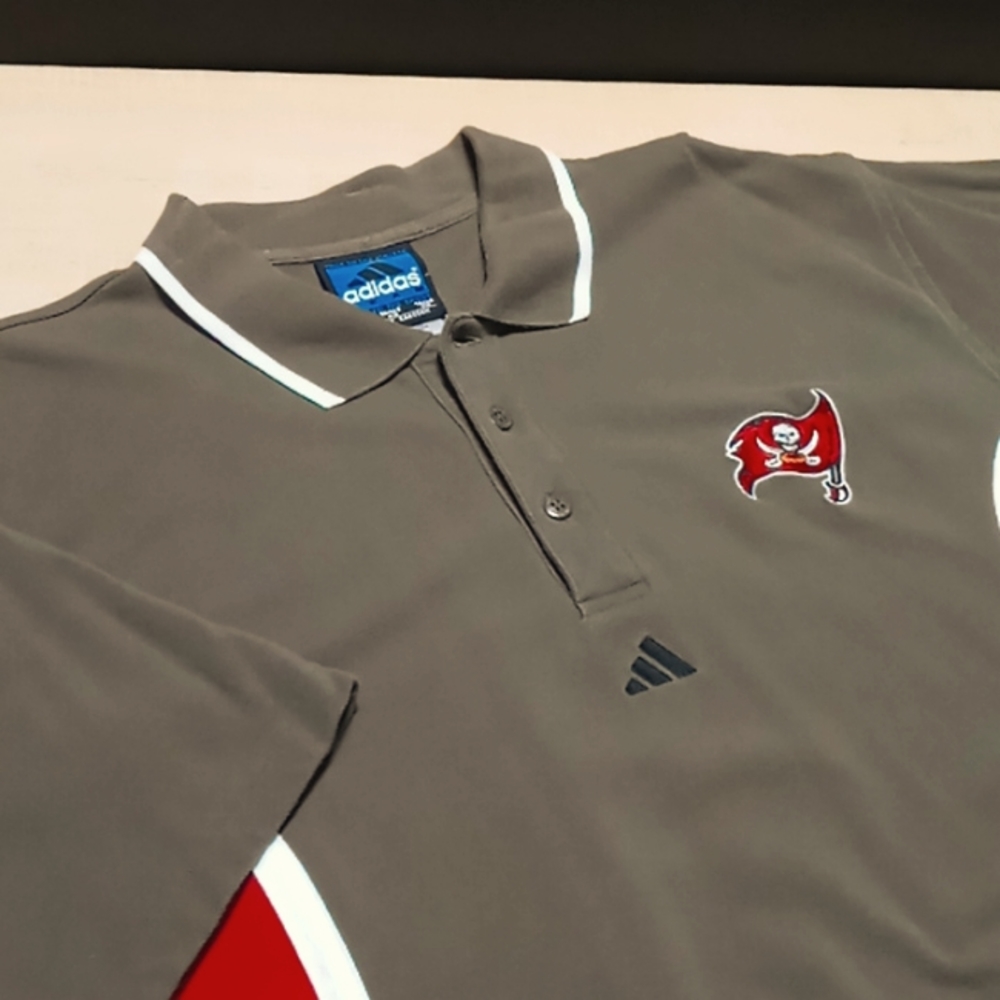 Vintage Adidas Tampa Bay Buccaneers Polo